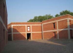 前波畫廊 前波畫廊