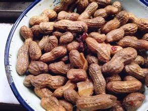 滷煮花生 滷煮花生