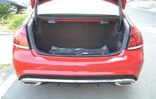 E200 Coupe行李箱