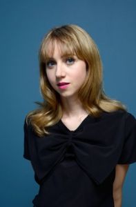 佐伊&middot;卡贊