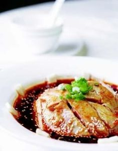 筍尖紅湯雞 筍尖紅湯雞