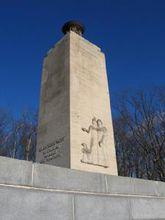 葛底斯堡建了一座永久和平紀念碑