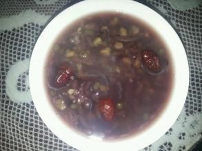 黑米薏仁綠豆粥