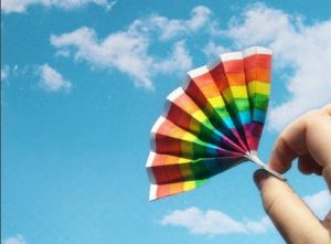 彩虹色