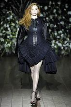 莉莉&middot;高爾