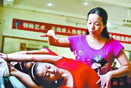 楊小玲[江西省文藝學校上饒分校校長]