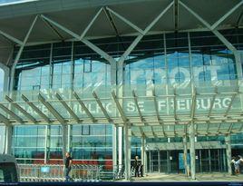 米盧斯機場 米盧斯機場