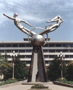 青春塑像 青春塑像