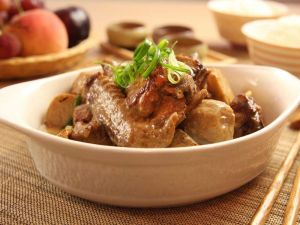 芋頭燜鴨 芋頭燜鴨