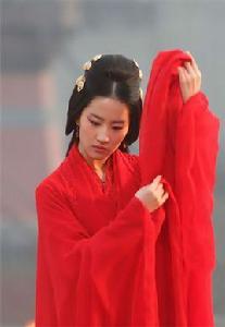 靈雎[電影《銅雀台》虛構的歷史人物]