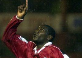 布魯斯·戴爾 布魯斯·戴爾