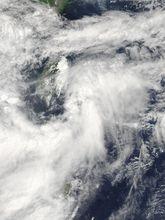 副熱帶風暴07w 衛星雲圖