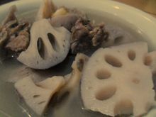 豬骨燉蓮藕 豬骨燉蓮藕