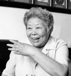 （圖）一元人民幣上女拖拉機手原型：梁軍