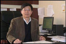 鄭偉濤[吉林大學副校長]