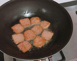 香煎午餐肉 香煎午餐肉