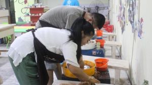 釉澤彥岩陶藝館（千島湖店）