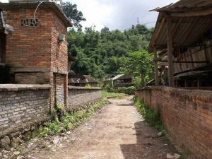 曼輝龍自然村 曼輝龍自然村