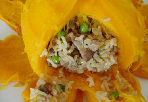 金瓜焗臘肉糯米飯