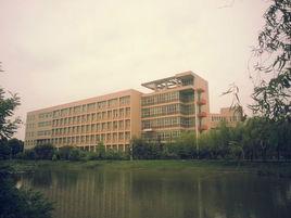 新河南職業技術學院 新河南職業技術學院