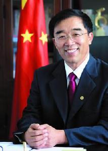 白波[原濟寧醫學院黨委副書記、院長]