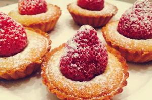 芒果樹莓杏仁塔 芒果樹莓杏仁塔