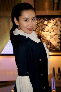 裸婚[石俊執導話劇]