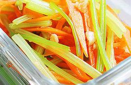 胡蘿蔔拌芹菜 胡蘿蔔拌芹菜