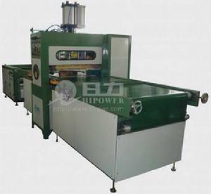 高周波|高周波柔軟線膠盒機