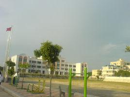 石圳華僑中學 石圳華僑中學