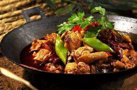 乾鍋土豆雞肉 乾鍋土豆雞肉