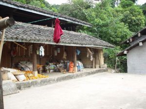 回果河村 回果河村