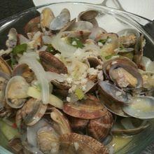 白葡萄酒煮蛤蜊