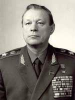 亞歷山大·捷連季耶維奇·阿爾圖寧 亞歷山大·捷連季耶維奇·阿爾圖寧