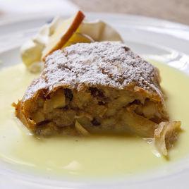 Strudel(薄酥卷餅) Strudel(薄酥卷餅)