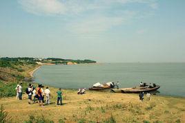 鹿角鎮[湖南省岳陽縣下轄鎮]