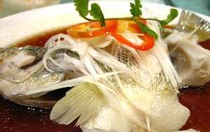 清蒸龍井鱸魚 清蒸龍井鱸魚
