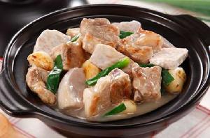 菜乾斗白仔煲排骨 菜乾斗白仔煲排骨