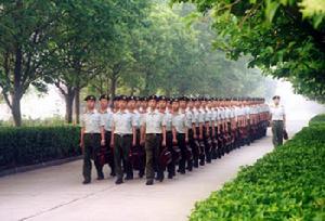 （圖）中國人民解放軍蚌埠坦克學院