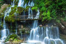 2013年被世界紀錄協會認定為“世界最大溫泉瀑布”