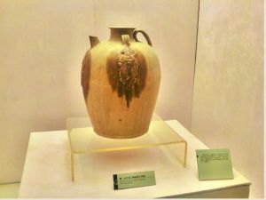南宋官窯博物館“壺王”被指贗品