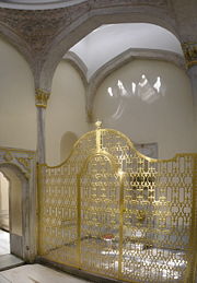 （圖）有金色欄柵的蘇丹浴堂