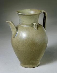 五代越窯青釉執壺