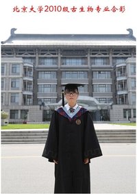 北大最寂寞畢業合影:只有一人