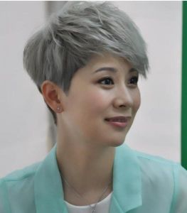 海清的奶奶灰，立馬變奶奶