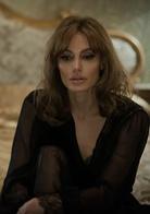 在海邊[美國2015年安吉麗娜·朱莉編導電影]