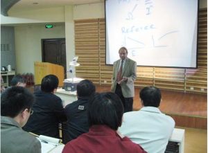 加拿大女王大學