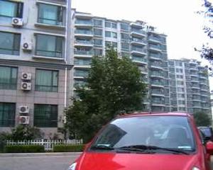 盈園廣場 盈園廣場