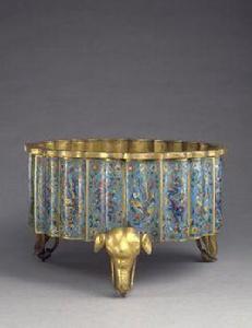 掐絲琺瑯龍鳳紋爐 掐絲琺瑯龍鳳紋爐