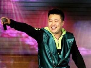 龍曉飛在現場互動